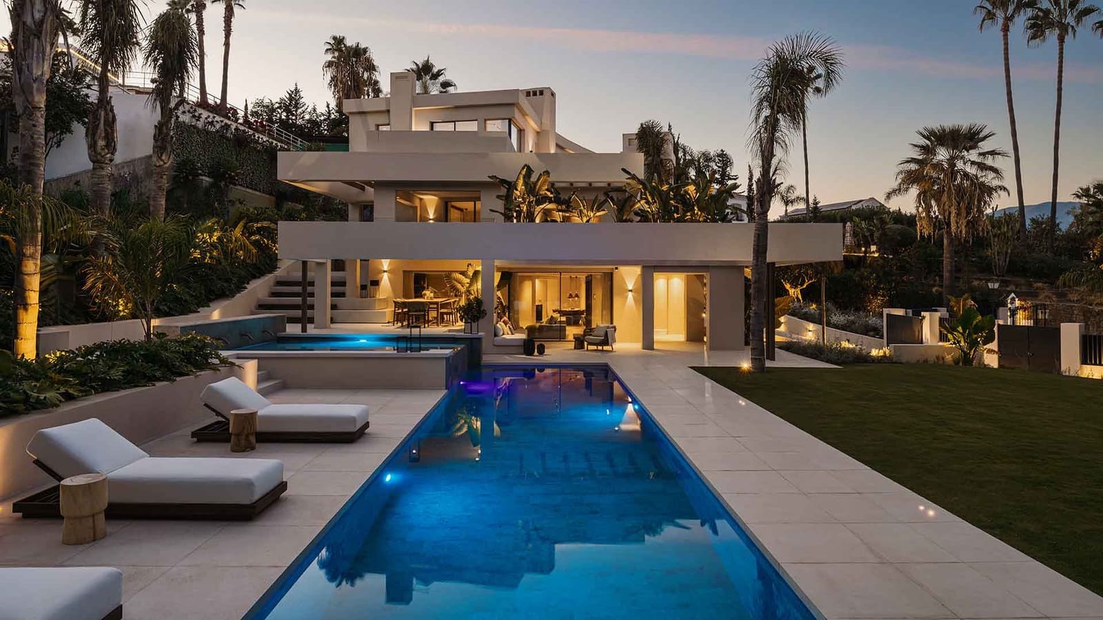 7 bedroom Villa for sale in Nueva Andalucia with pool garage - € 6,950,000 (Ref: 10166381)