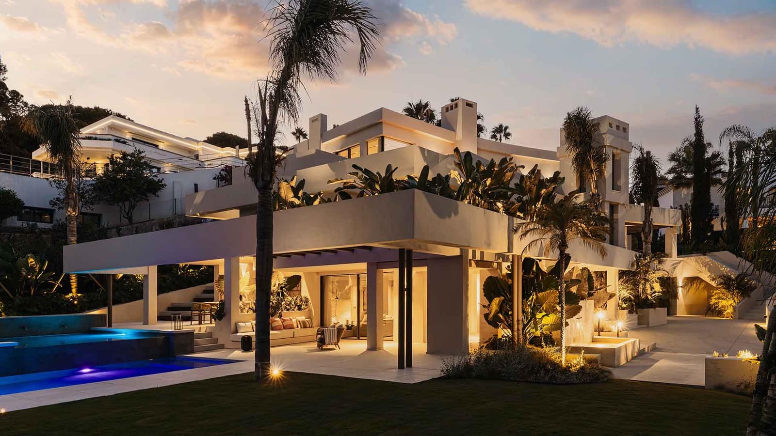 7 bedroom Villa for sale in Nueva Andalucia with pool garage - € 6,950,000 (Ref: 10166381)