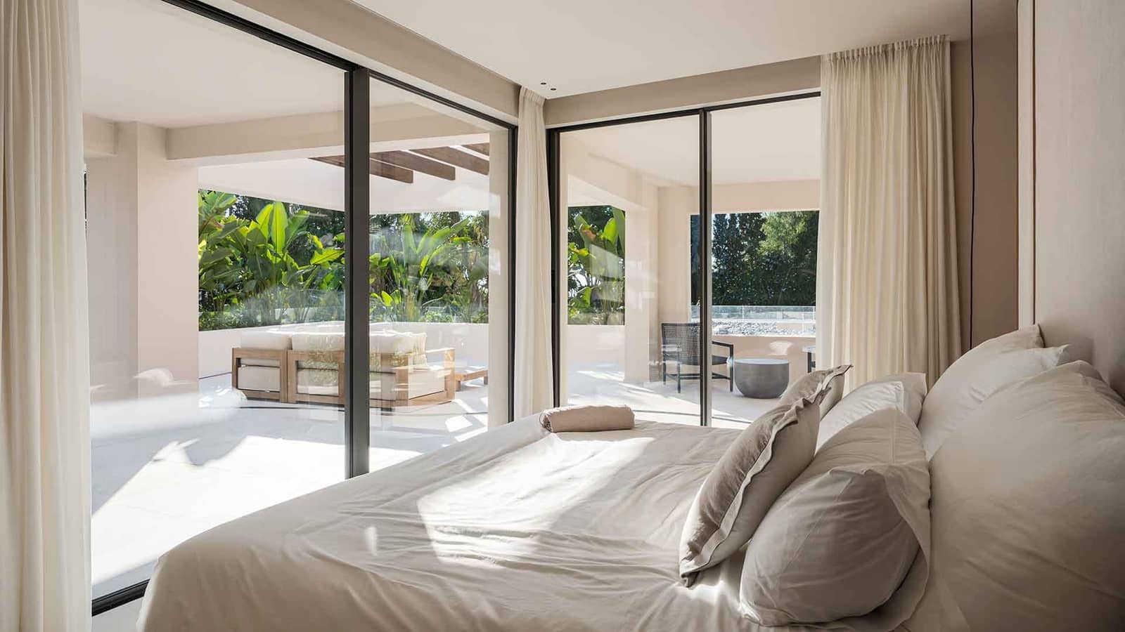 7 bedroom Villa for sale in Nueva Andalucia with pool garage - € 6,950,000 (Ref: 10166381)