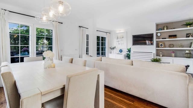 4 soverom Hus til salgs i Lomas De Marbella, Marbella med svømmebasseng - € 3 950 000 (Ref: 10166382)