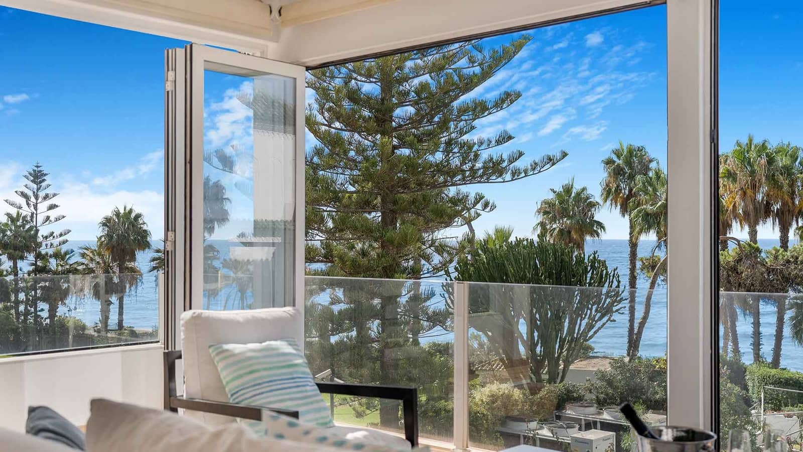 4 bedroom Townhouse for sale in Golden Mile with pool - € 3,950,000 (Ref: 10166382)
