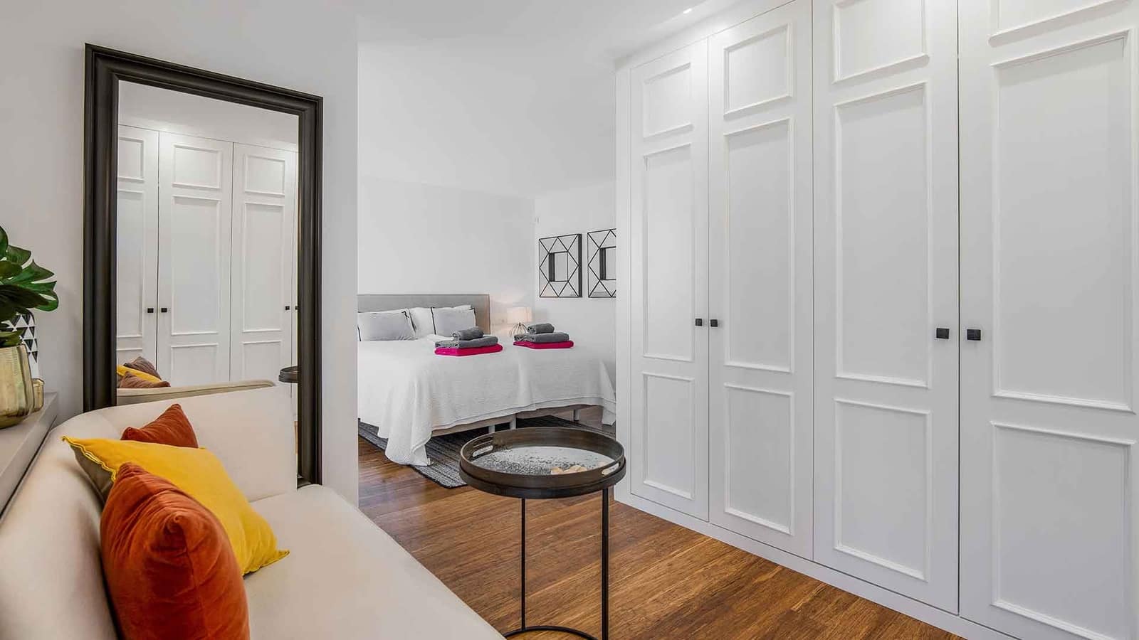 4 bedroom Townhouse for sale in Golden Mile with pool - € 3,950,000 (Ref: 10166382)
