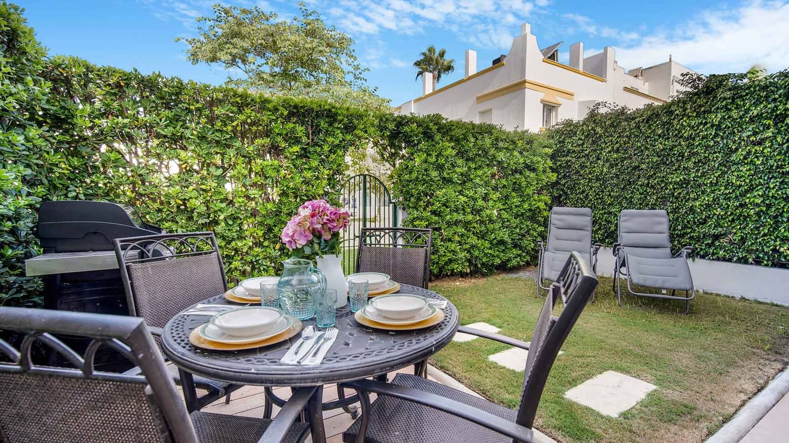 4 bedroom Townhouse for sale in Golden Mile with pool - € 3,950,000 (Ref: 10166382)