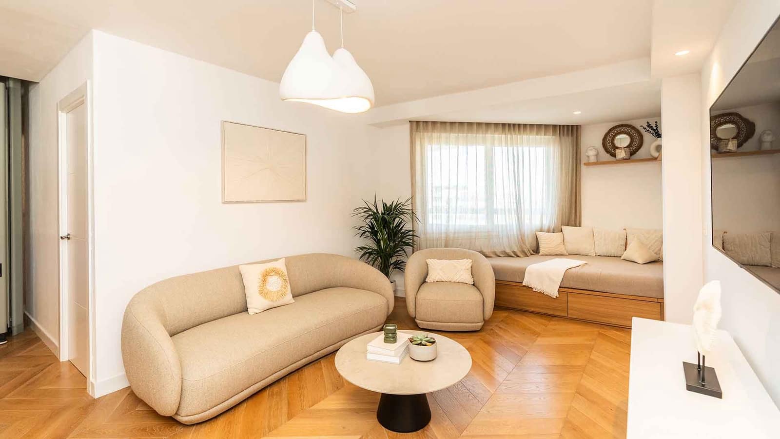 1 soveværelse Penthouse til salg i Marbella med swimmingpool garage - € 850.000 (Ref: 10171240)
