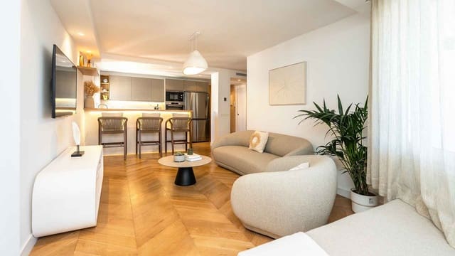 1 soveværelse Penthouse til salg i Playa Bajadilla - Puertos, Marbella med swimmingpool garage - € 850.000 (Ref: 10171240)