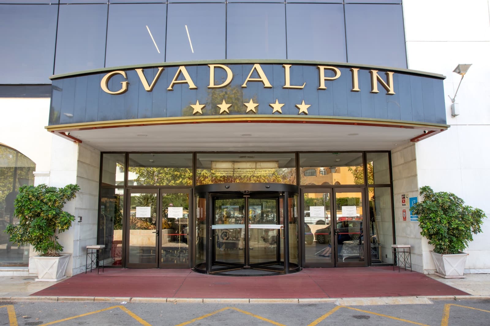 2 bedroom Penthouse for sale in Golden Mile with pool garage - € 1,200,000 (Ref: 10182935)