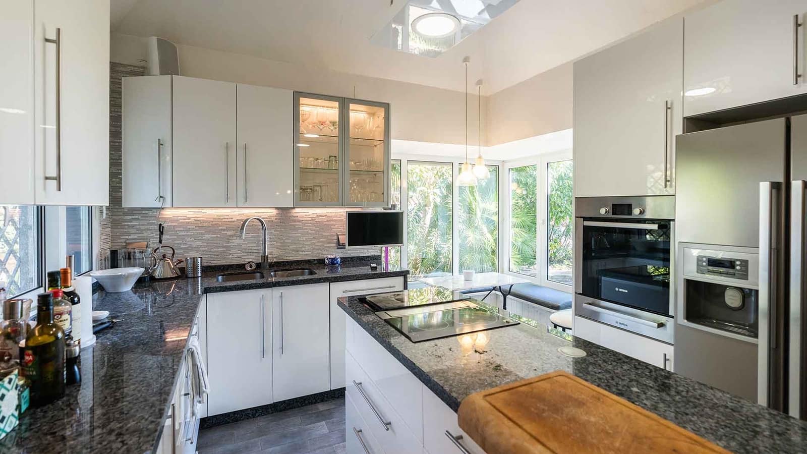 3 soveværelse Villa til salg i Golden Mile med swimmingpool - € 2.195.000 (Ref: 2010147)