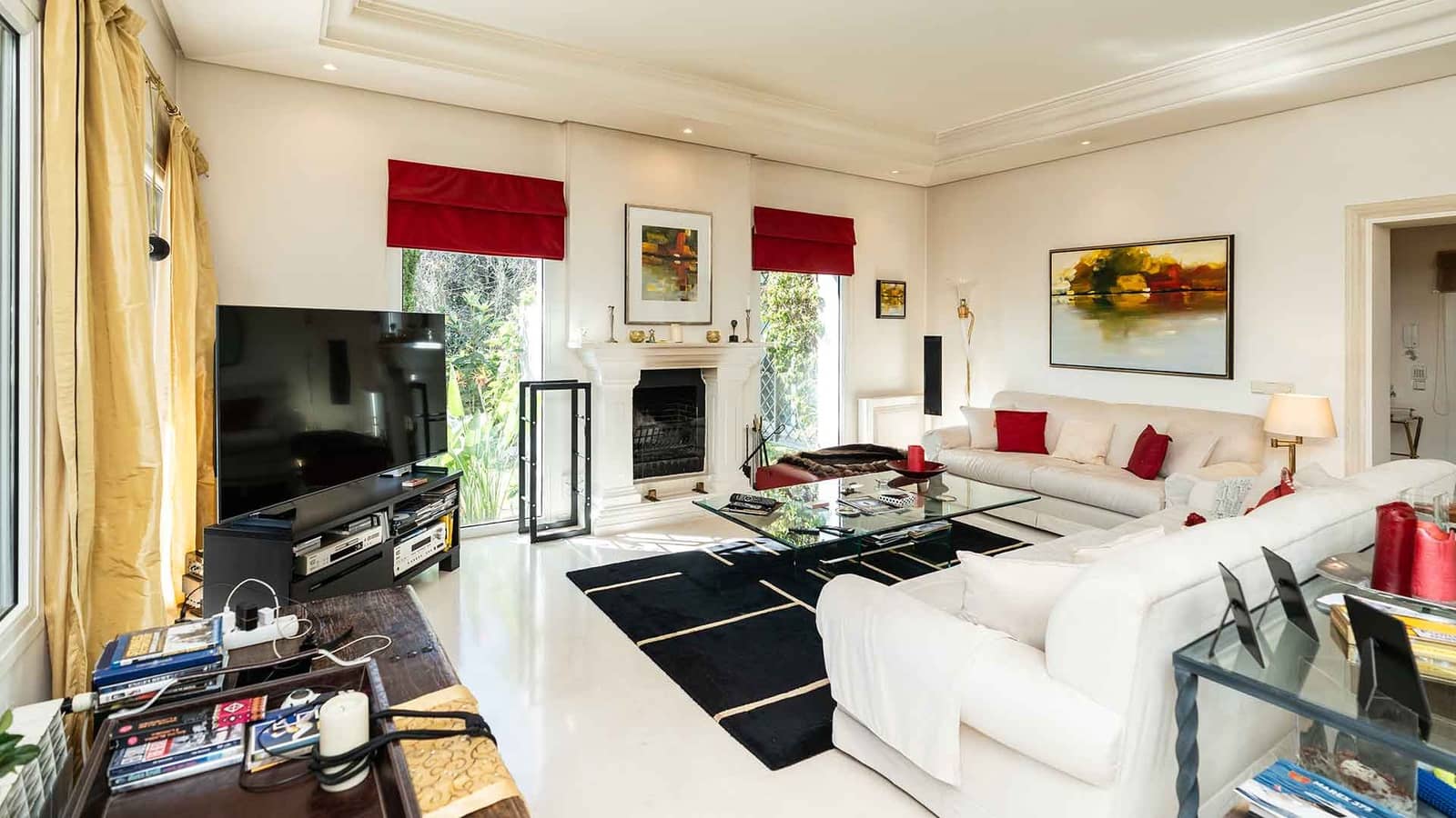 3 soveværelse Villa til salg i Golden Mile med swimmingpool - € 2.195.000 (Ref: 2010147)