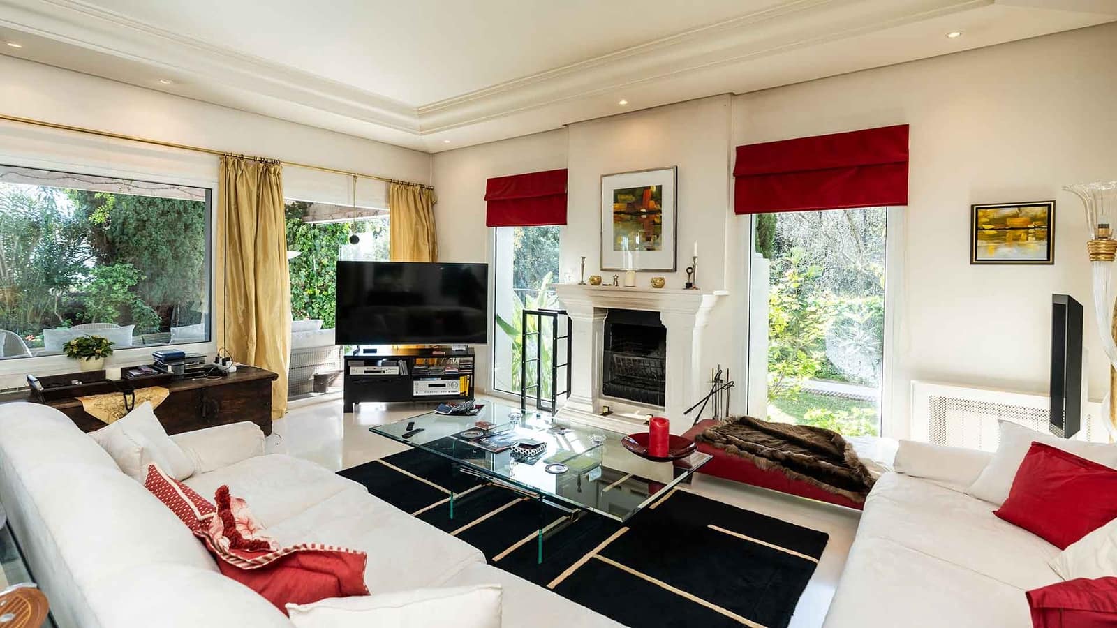 3 soveværelse Villa til salg i Golden Mile med swimmingpool - € 2.195.000 (Ref: 2010147)