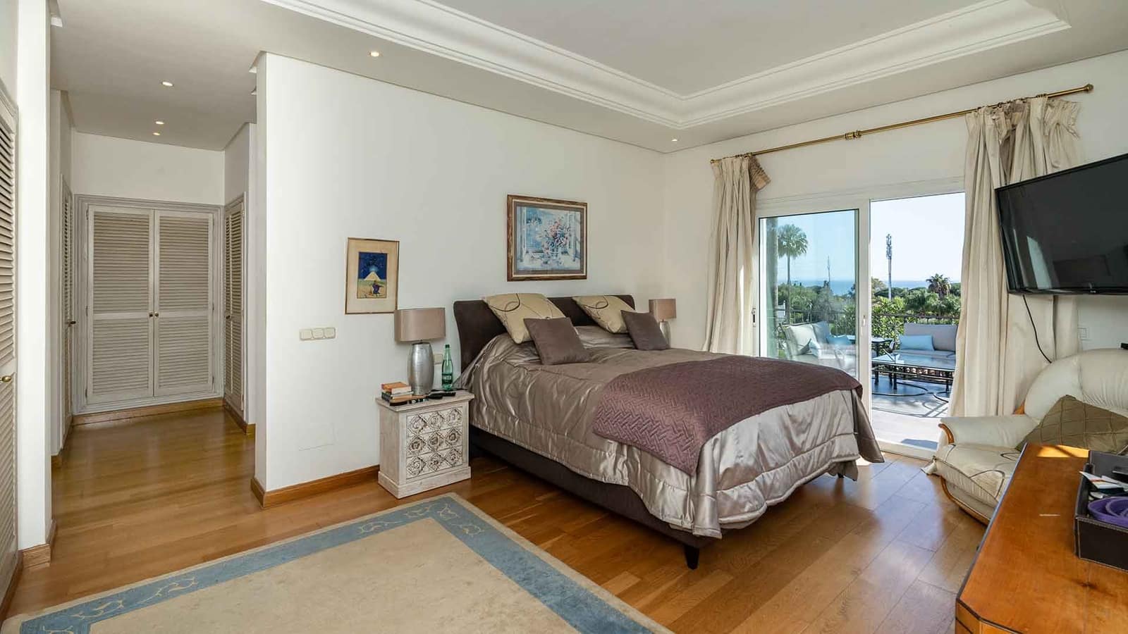 3 soveværelse Villa til salg i Golden Mile med swimmingpool - € 2.195.000 (Ref: 2010147)