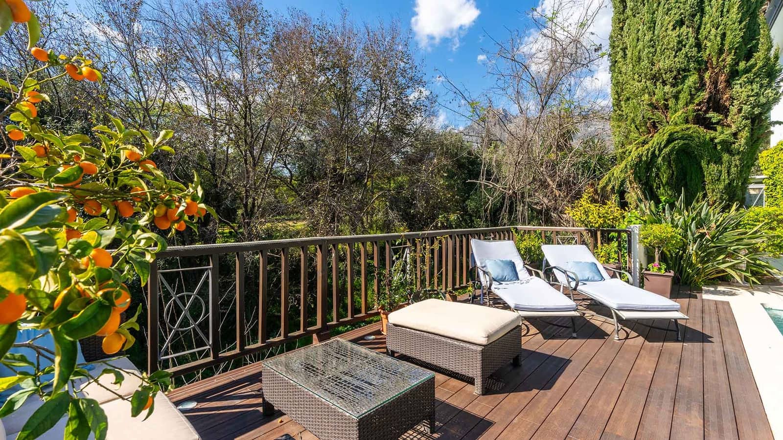 3 soveværelse Villa til salg i Golden Mile med swimmingpool - € 2.195.000 (Ref: 2010147)