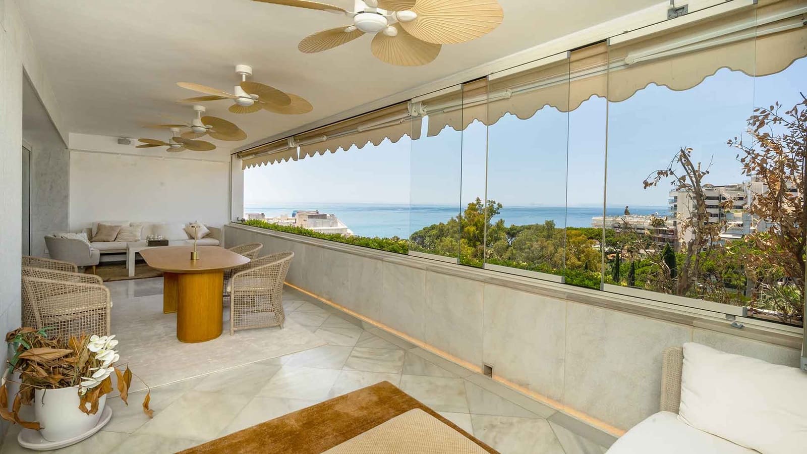 3 sovrum Takvåning till salu i Marbella med pool garage - 4 900 000 € (Ref: 2409616)