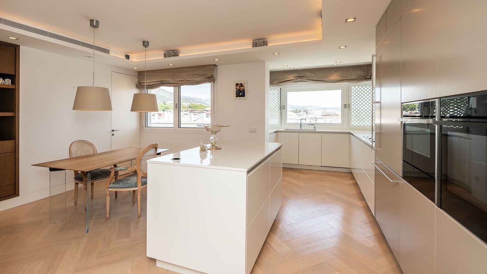 3 sovrum Takvåning till salu i Marbella med pool garage - 4 900 000 € (Ref: 2409616)