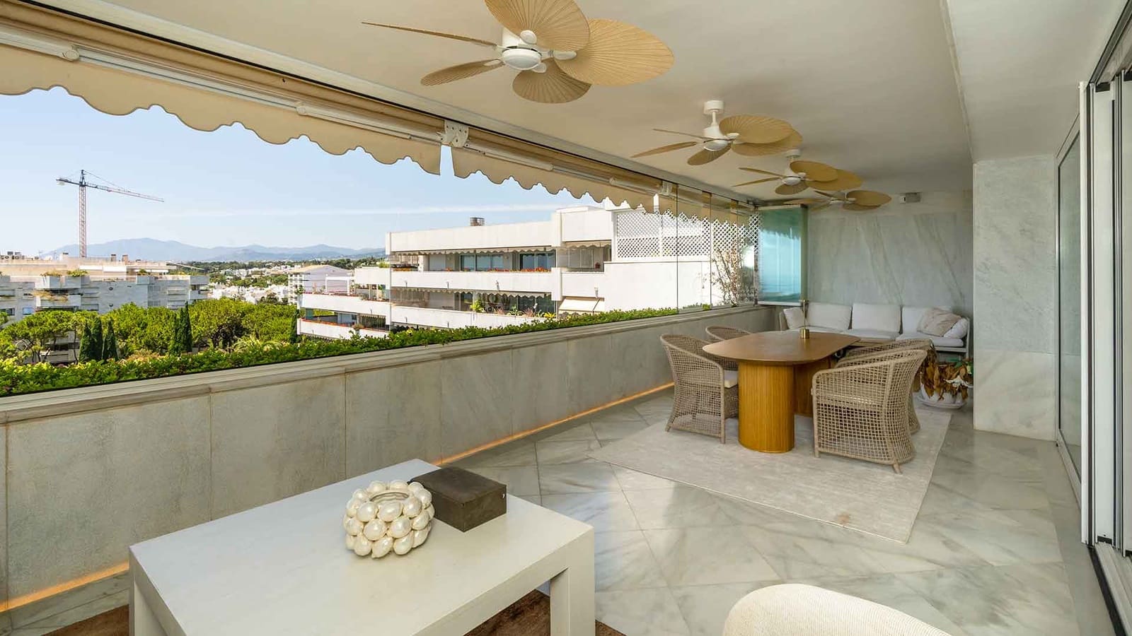 3 sovrum Takvåning till salu i Marbella med pool garage - 4 900 000 € (Ref: 2409616)