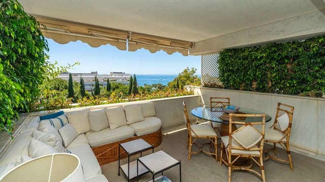 2 makuuhuone Huoneisto myytävänä paikassa Playa Bajadilla - Puertos, Marbella mukana uima-altaan - 1 580 000 € (Ref: 2687027)