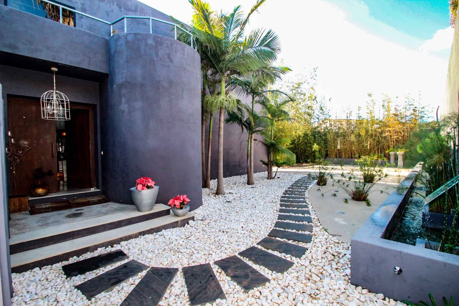 5 makuuhuone Huvila myytävänä paikassa Estepona mukana uima-altaan - 2 300 000 € (Ref: 3139781)