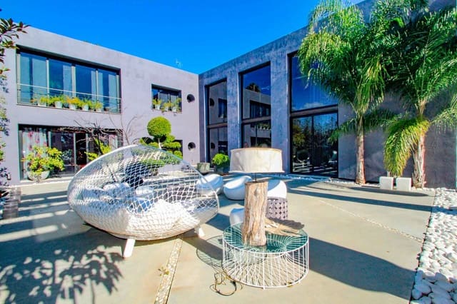 5 chambre Villa/Maison à vendre à Centro, Estepona avec piscine - 2 300 000 € (Ref: 3139781)