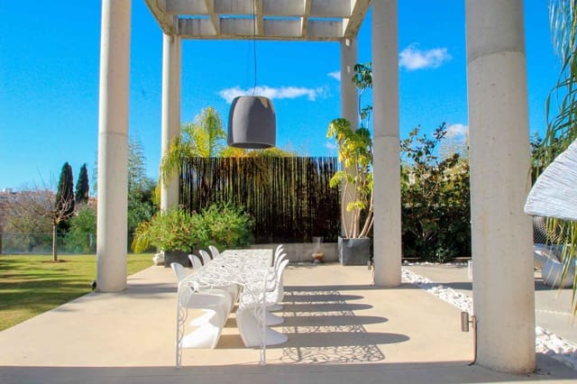 5 chambre Villa/Maison à vendre à Centro, Estepona avec piscine - 2 300 000 € (Ref: 3139781)