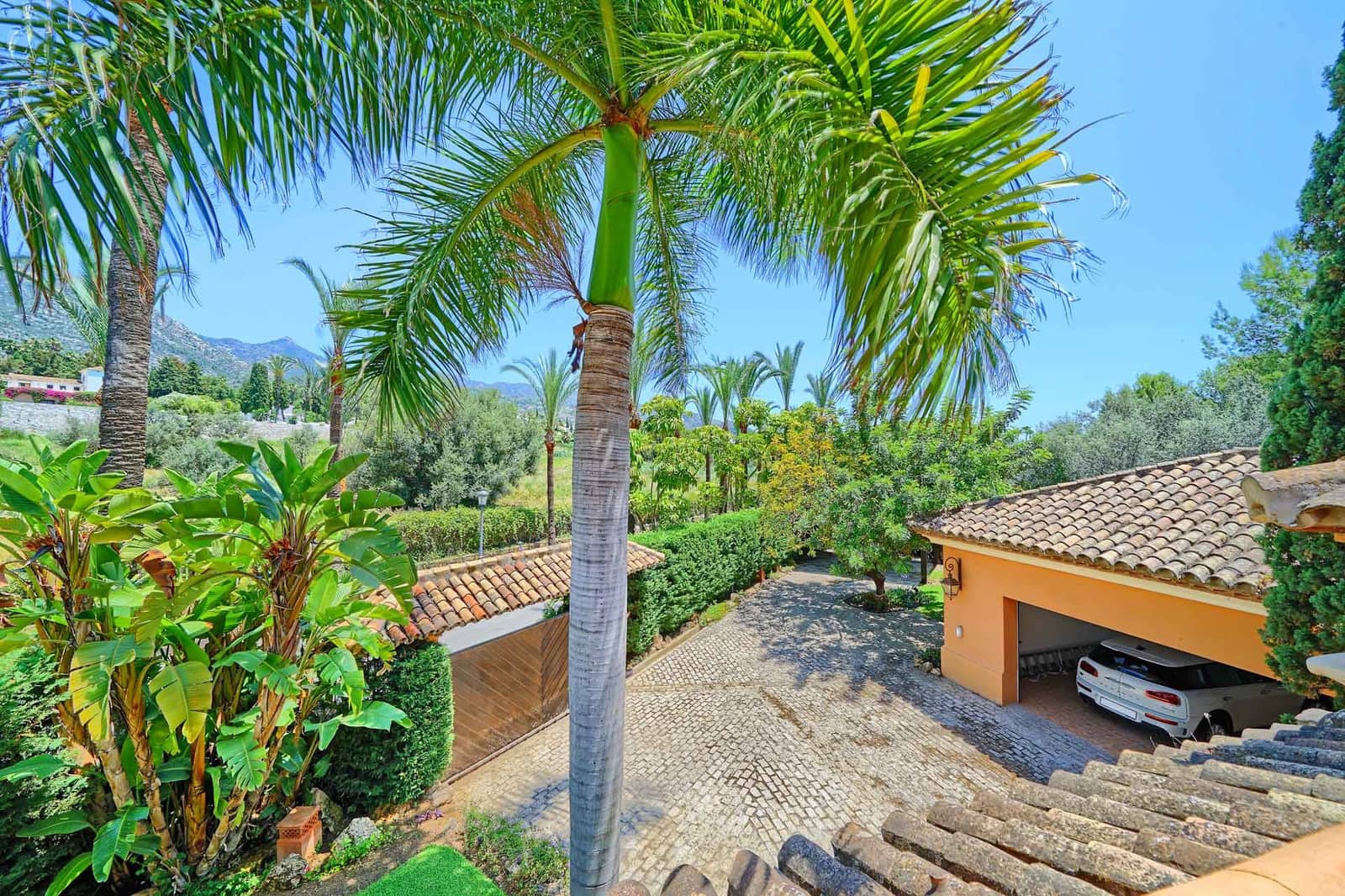 6 soveværelse Villa til salg i Golden Mile med swimmingpool - € 4.500.000 (Ref: 3139861)