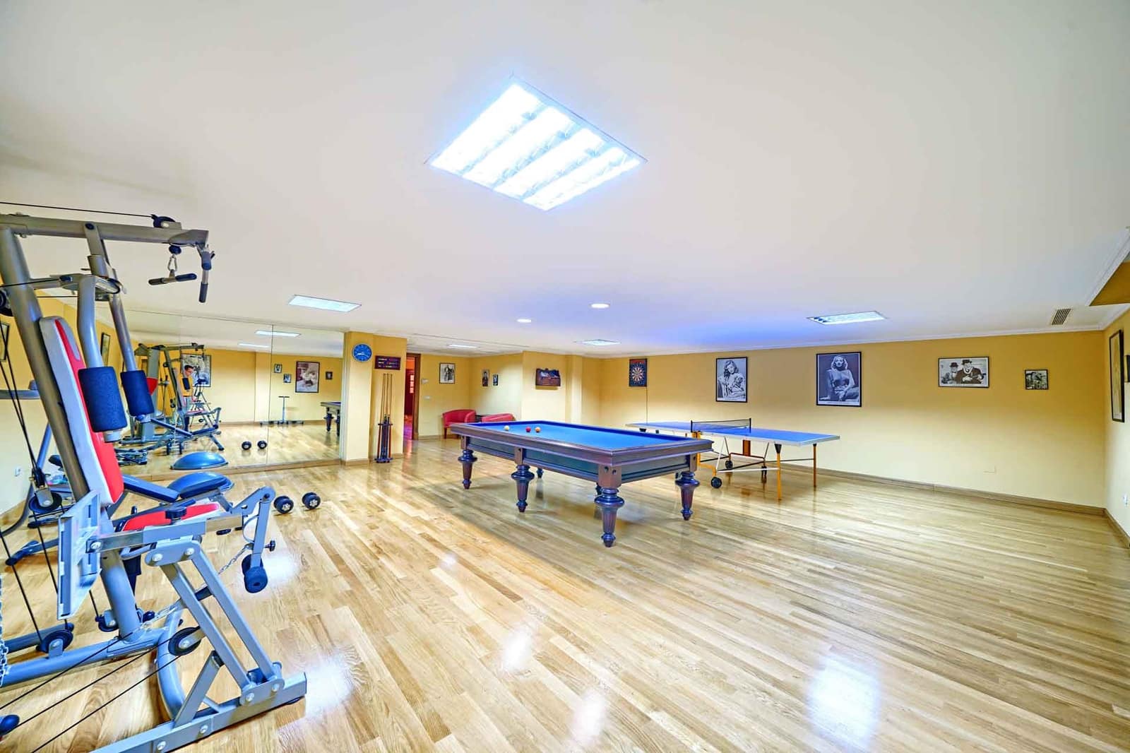 6 soveværelse Villa til salg i Golden Mile med swimmingpool - € 4.500.000 (Ref: 3139861)