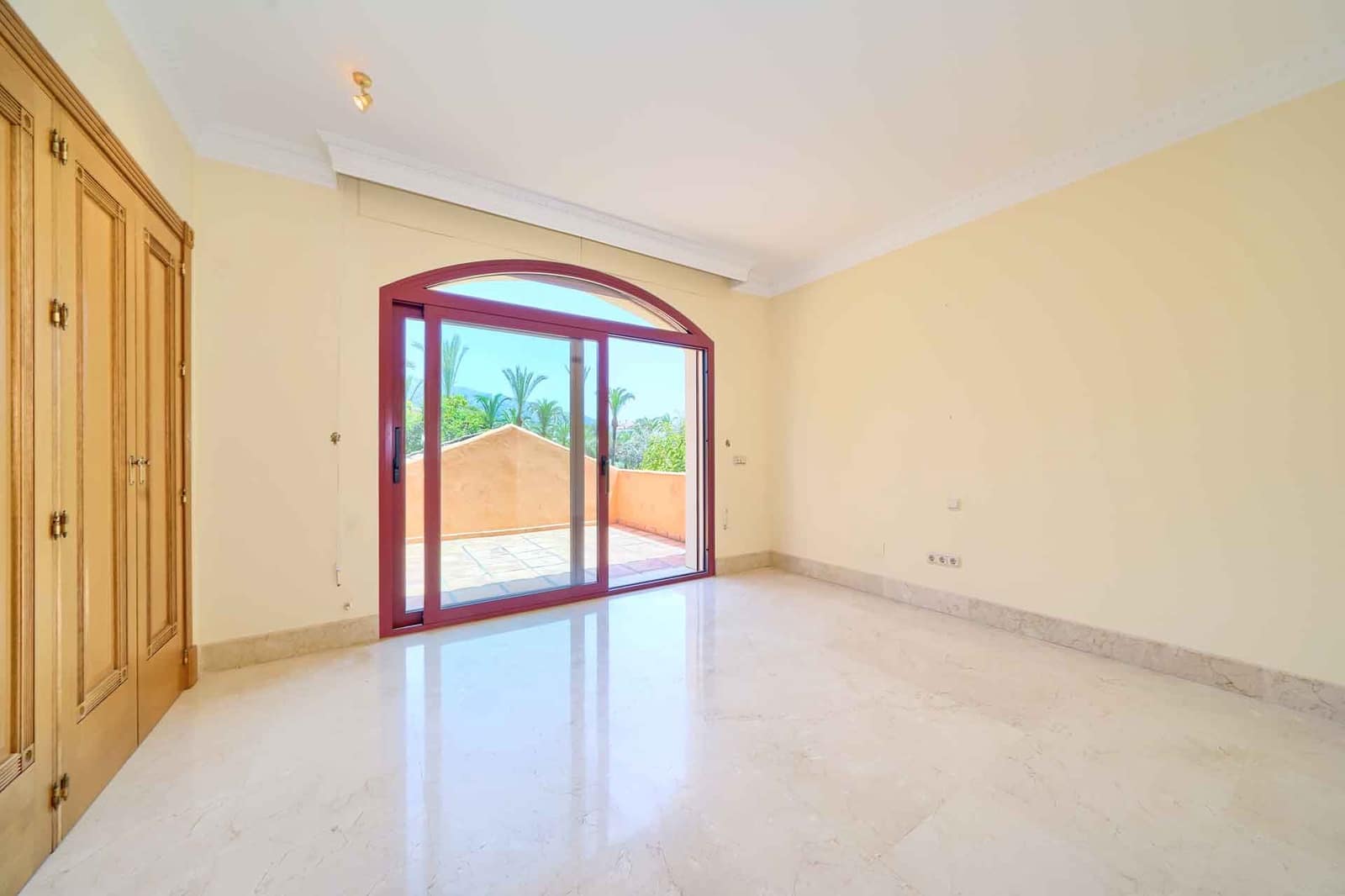 6 soveværelse Villa til salg i Golden Mile med swimmingpool - € 4.500.000 (Ref: 3139861)