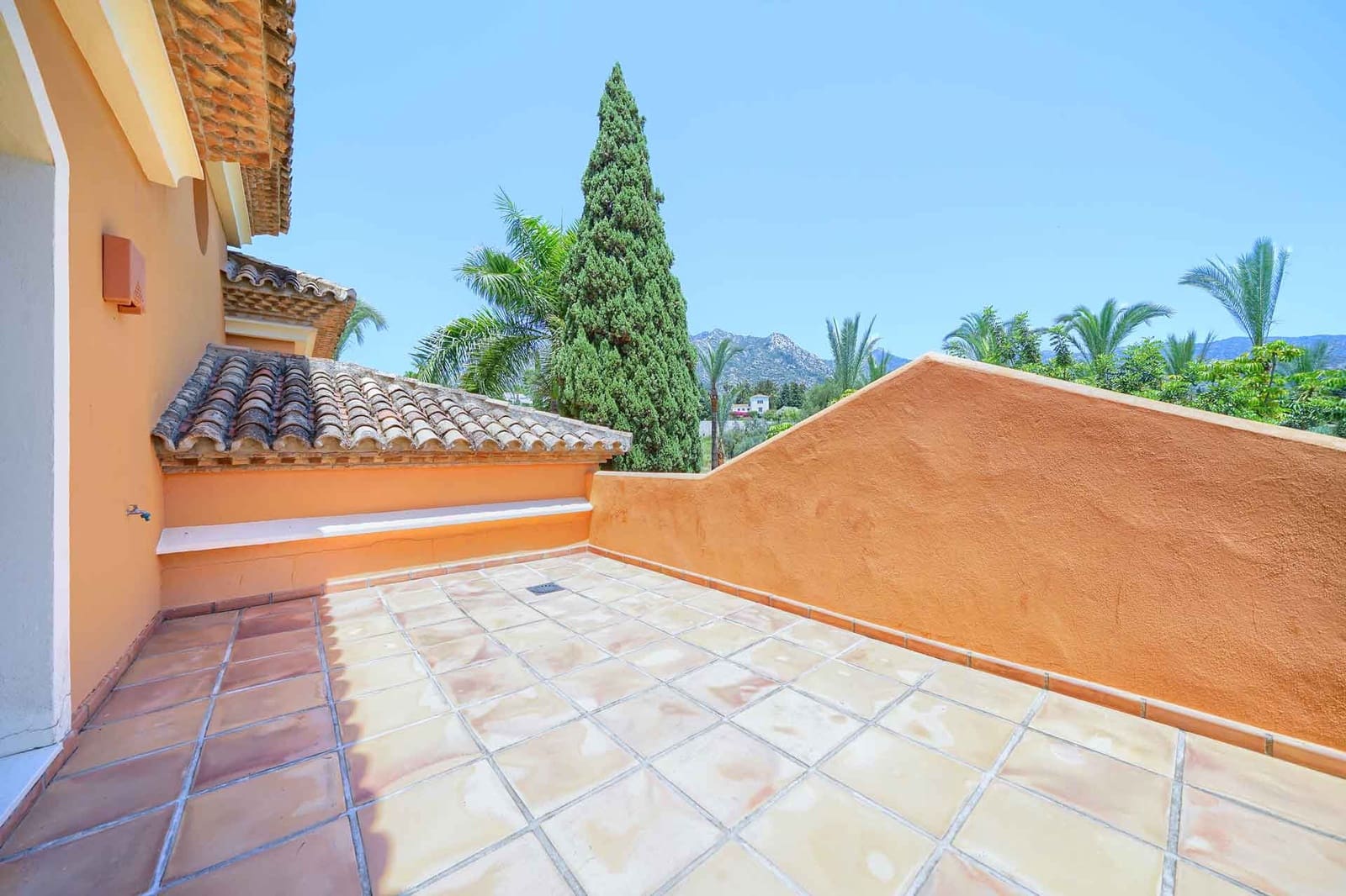 6 soveværelse Villa til salg i Golden Mile med swimmingpool - € 4.500.000 (Ref: 3139861)