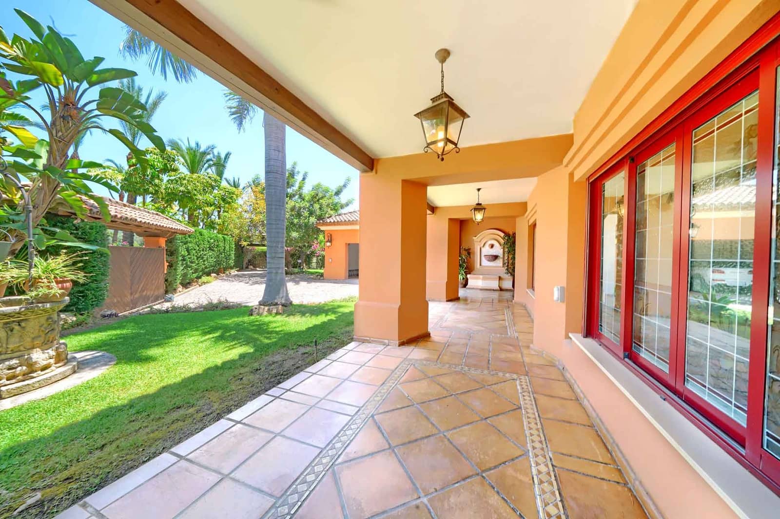 6 soveværelse Villa til salg i Golden Mile med swimmingpool - € 4.500.000 (Ref: 3139861)