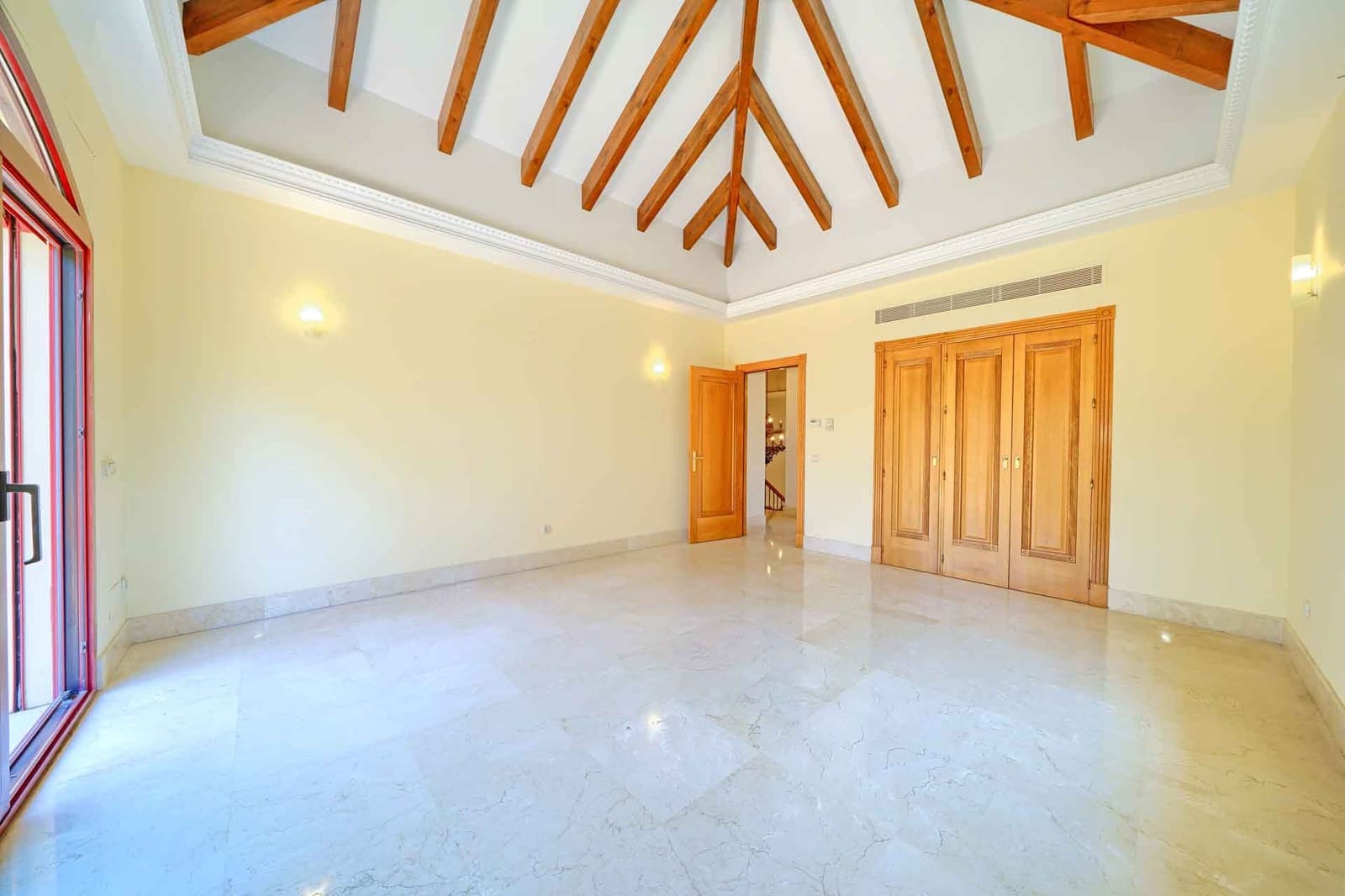 6 soveværelse Villa til salg i Golden Mile med swimmingpool - € 4.500.000 (Ref: 3139861)