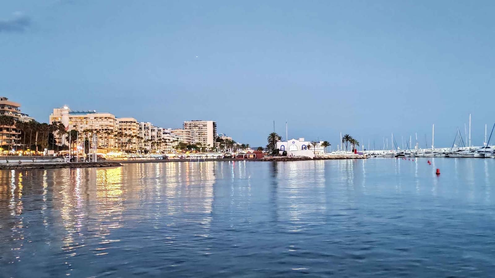 6 Zimmer Villa zu verkaufen in Rio Real mit Pool - 3.500.000 € (Ref: 3139867)