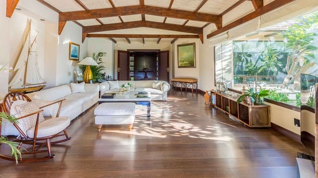 6 sypialnia Willa na sprzedaż w Río Real, Marbella z basenem - 3 500 000 € (Ref: 3139867)