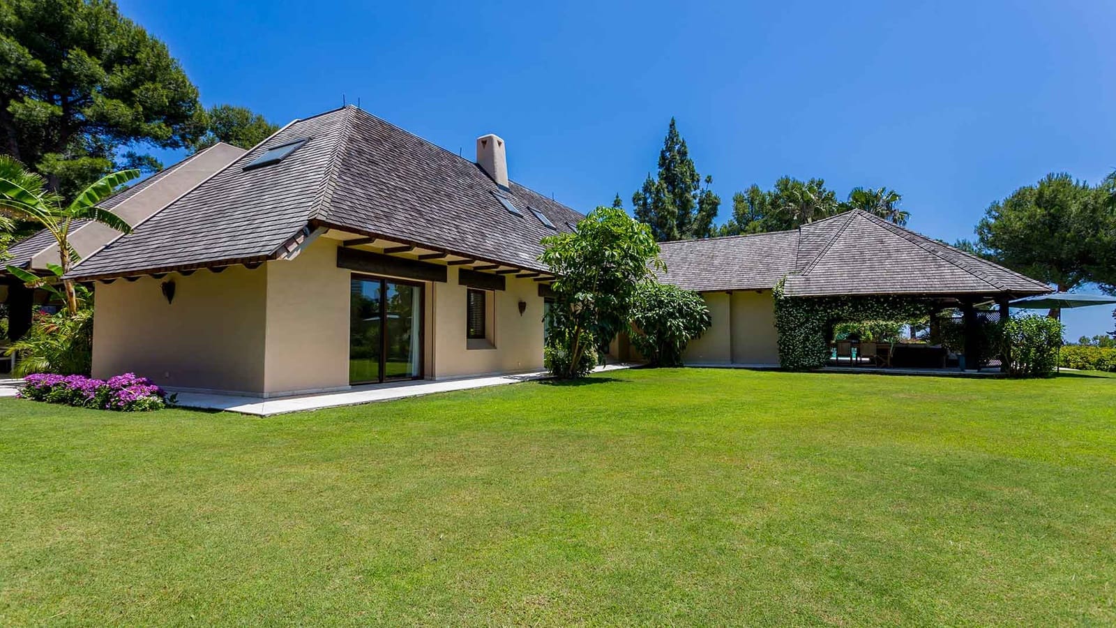 6 Zimmer Villa zu verkaufen in Rio Real mit Pool - 3.500.000 € (Ref: 3139867)