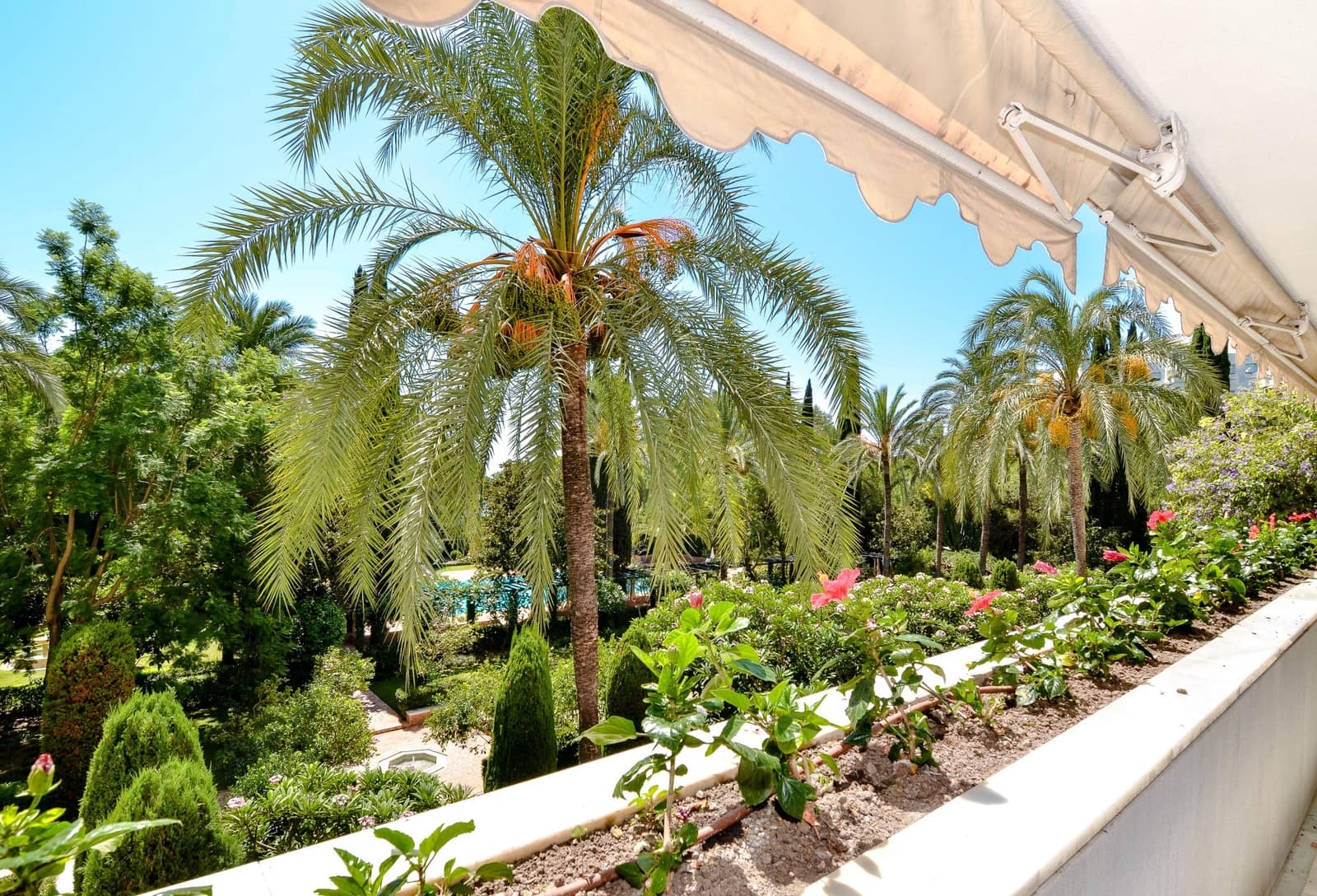 3 soveværelse Lejlighed til salg i Marbella med swimmingpool - € 2.400.000 (Ref: 3562824)