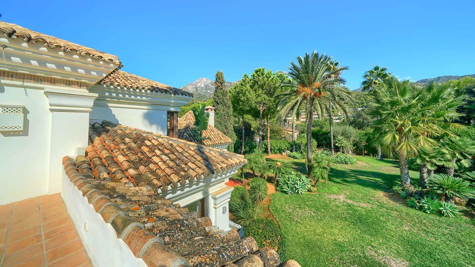 6 sypialnia Willa na sprzedaż w Golden Mile z basenem - 5 500 000 € (Ref: 6880300)