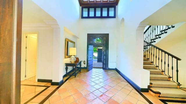 6 chambre Villa/Maison à vendre à Lomas De Marbella, Marbella avec piscine - 5 500 000 € (Ref: 6880300)
