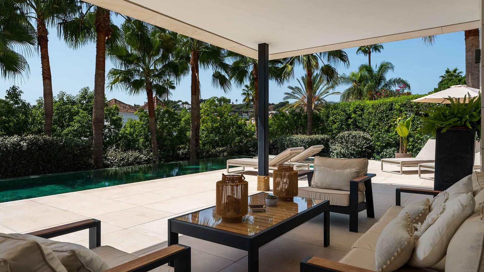 6 Zimmer Villa zu verkaufen in Nueva Andalucia mit Pool Garage - 7.200.000 € (Ref: 7463902)