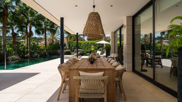 6 Zimmer Villa zu verkaufen in Nueva Andalucía Centro, Marbella mit Pool Garage - 7.200.000 € (Ref: 7463902)