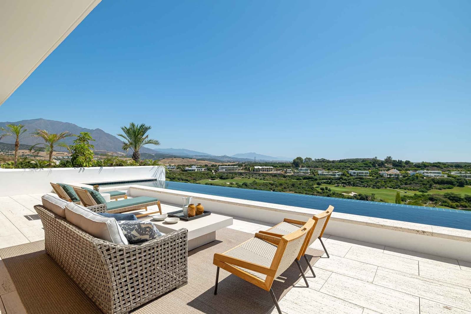 3 soveværelse Villa til salg i Casares med swimmingpool - € 3.950.000 (Ref: 7503018)