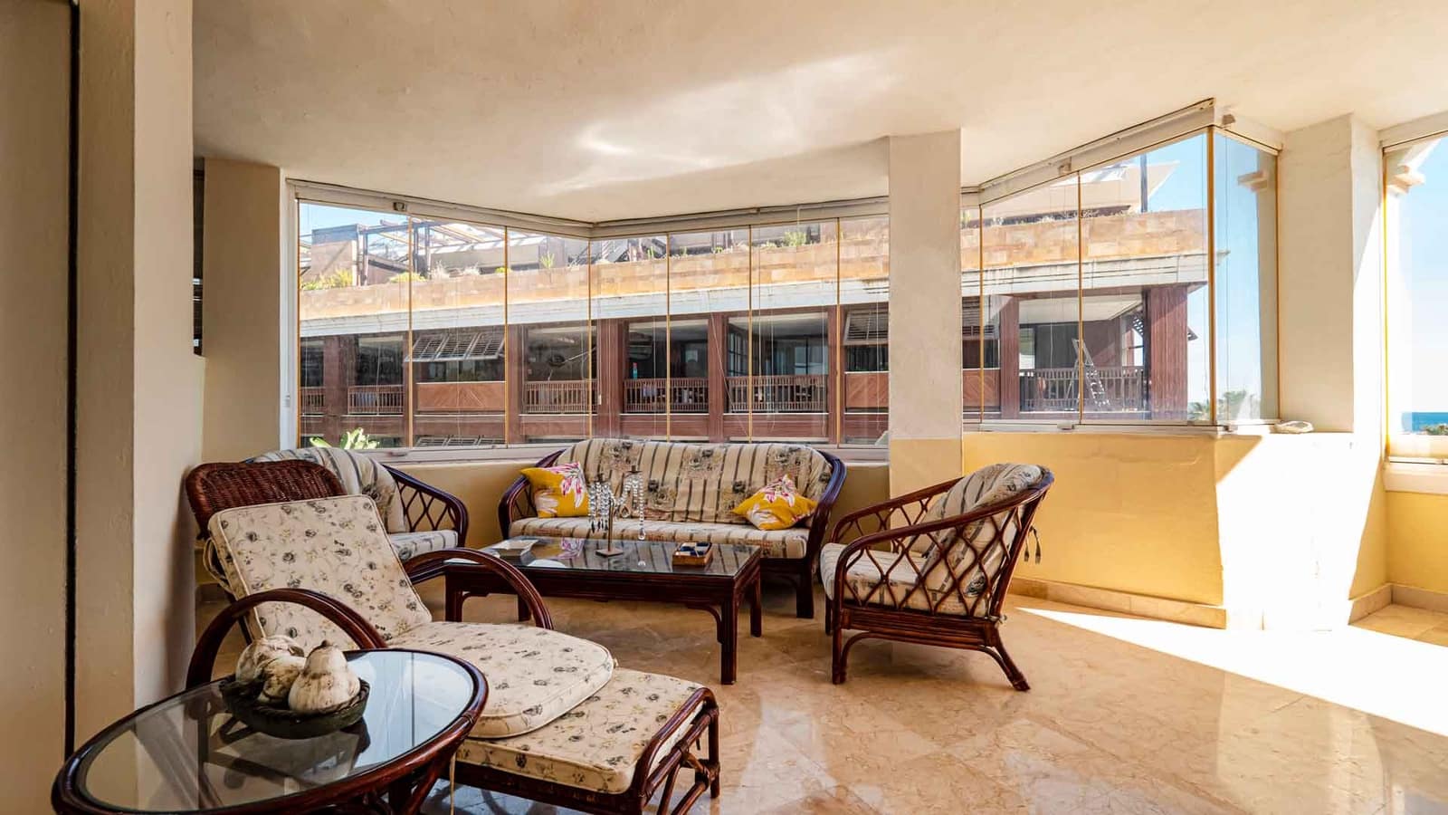 2 chambre Appartement à vendre à Puerto Banus avec piscine - 1 575 000 € (Ref: 7728779)