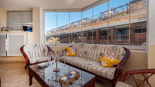 2 chambre Appartement à vendre à Puerto Banus, Marbella avec piscine - 1 575 000 € (Ref: 7728779)