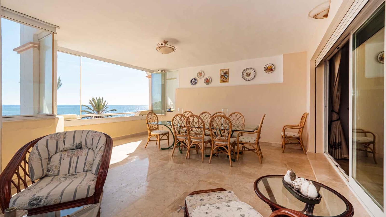 2 chambre Appartement à vendre à Puerto Banus avec piscine - 1 575 000 € (Ref: 7728779)