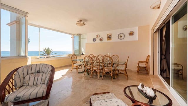 2 chambre Appartement à vendre à Puerto Banus, Marbella avec piscine - 1 575 000 € (Ref: 7728779)