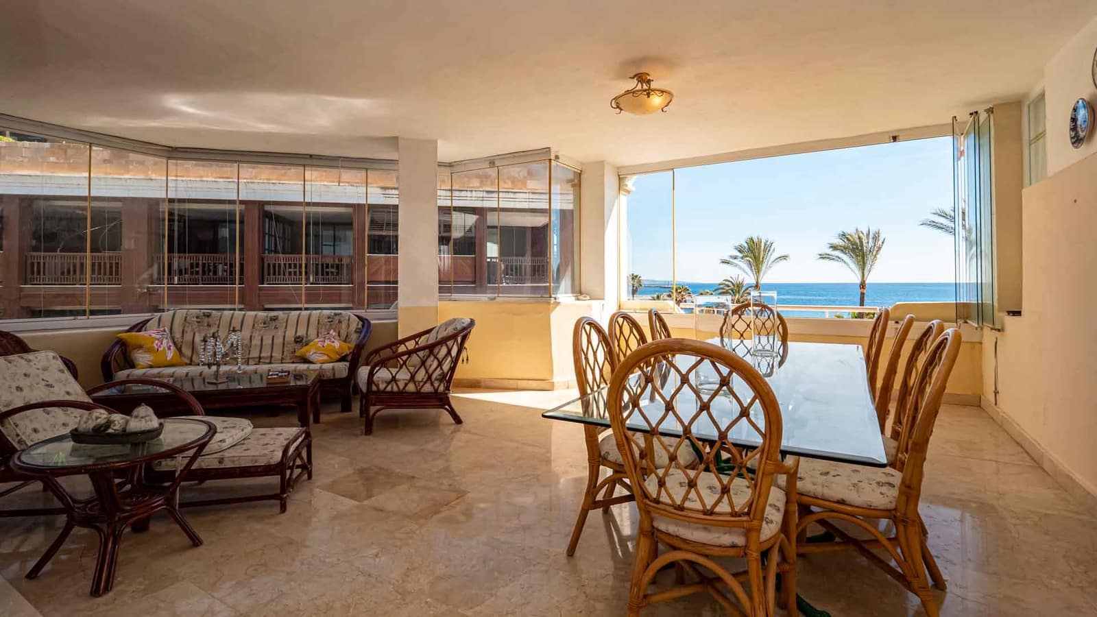 2 chambre Appartement à vendre à Puerto Banus avec piscine - 1 575 000 € (Ref: 7728779)