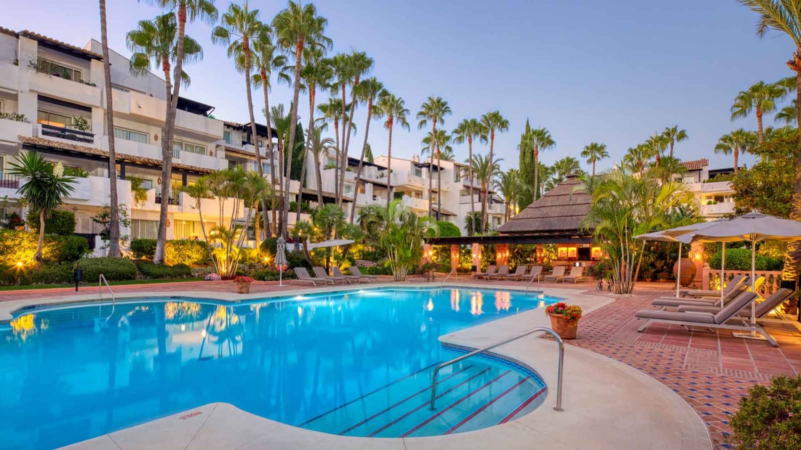 3 soverom Leilighet til salgs i Golden Mile med svømmebasseng - € 3 500 000 (Ref: 7748240)