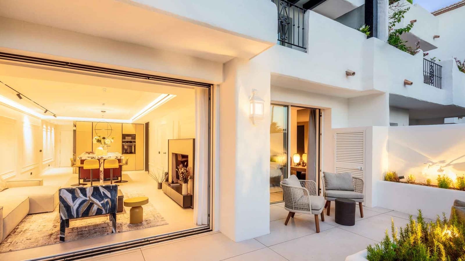 3 soverom Leilighet til salgs i Golden Mile med svømmebasseng - € 3 500 000 (Ref: 7748240)