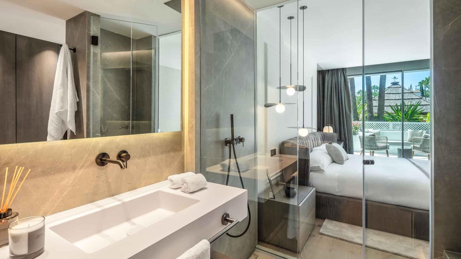 3 soverom Leilighet til salgs i Golden Mile med svømmebasseng - € 3 500 000 (Ref: 7748240)