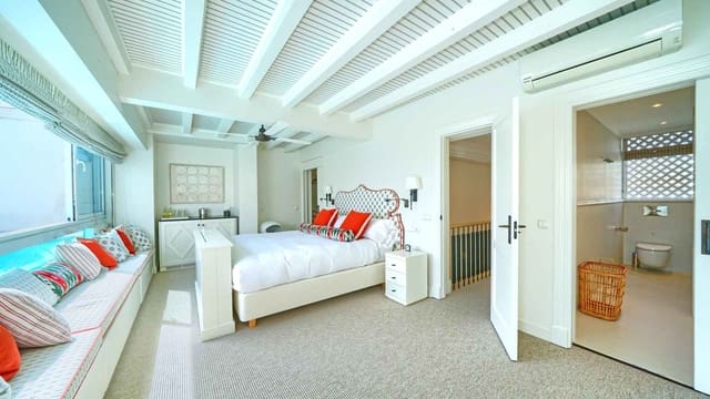 3 soverom Penthouse til salgs i Lomas De Marbella, Marbella med svømmebasseng - € 3 480 000 (Ref: 7782961)