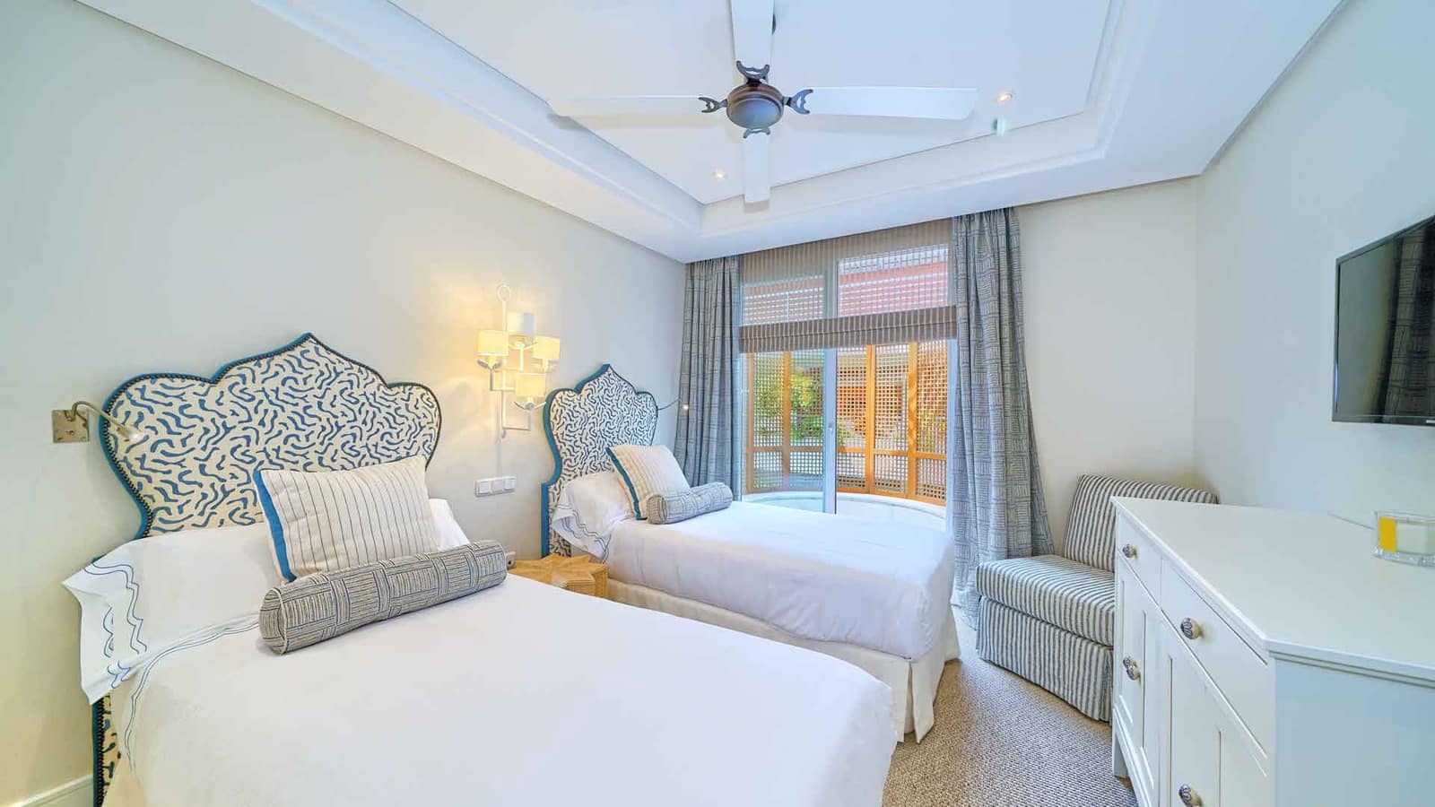 3 soveværelse Penthouse til salg i Golden Mile med swimmingpool - € 3.480.000 (Ref: 7782961)