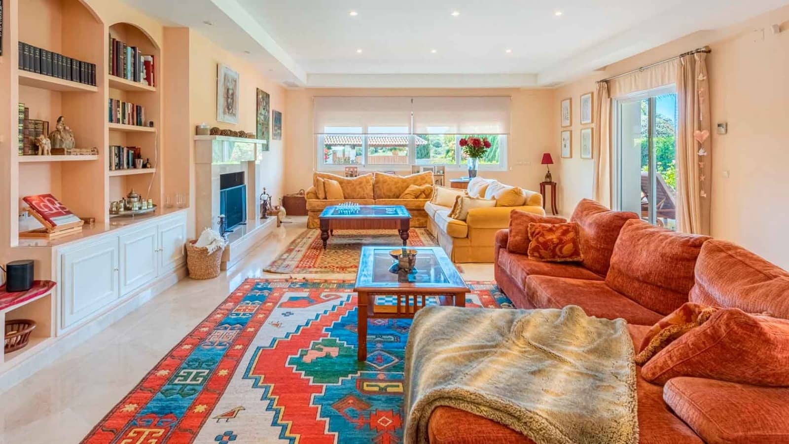 Chalet de 6 habitaciones en Benahavís en venta con piscina - 2.690.000 € (Ref: 7824607)