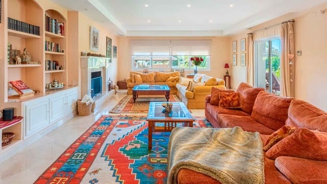 6 chambre Villa/Maison à vendre à Benahavís pueblo, Benahavís avec piscine - 2 690 000 € (Ref: 7824607)