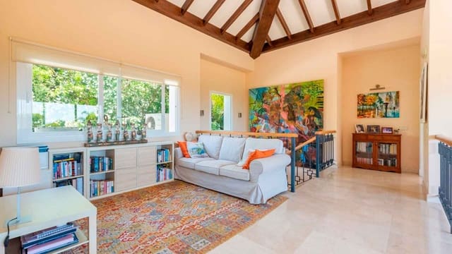 6 chambre Villa/Maison à vendre à Benahavís pueblo, Benahavís avec piscine - 2 690 000 € (Ref: 7824607)